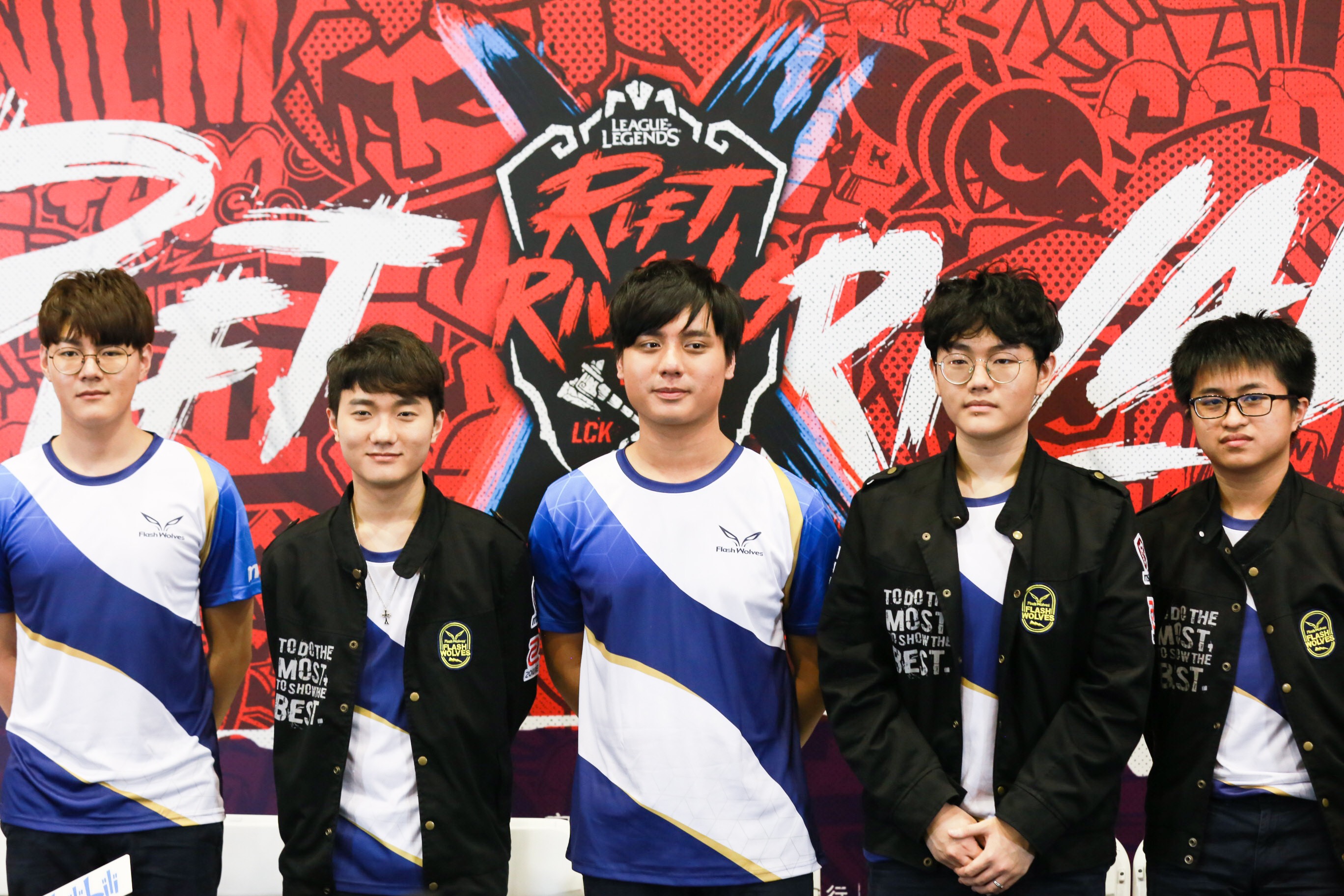 AYX官网登录Karsa意外战胜MAD，晋级下一阶段引爆全场！